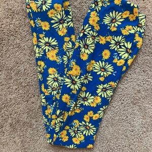 LuLaRoe one size leggings